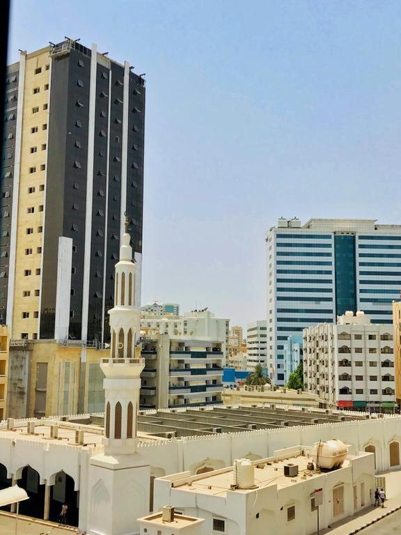 Pan Emirates Hotel Apartments الشارقة المظهر الخارجي الصورة